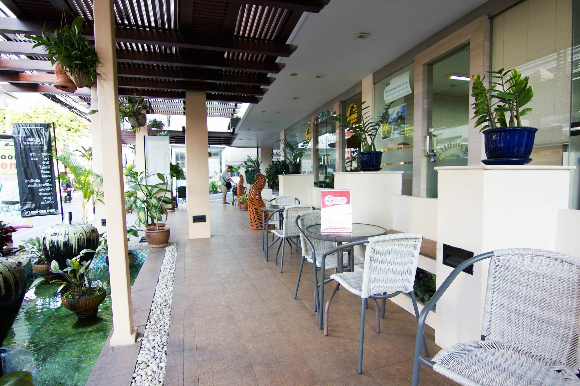 Zen Rooms Sukhumvit 81 Бангкок Екстер'єр фото